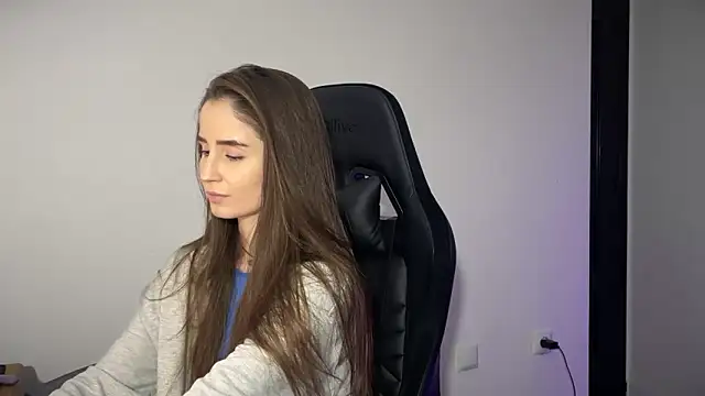 -KroshkaEnot- live sex cam