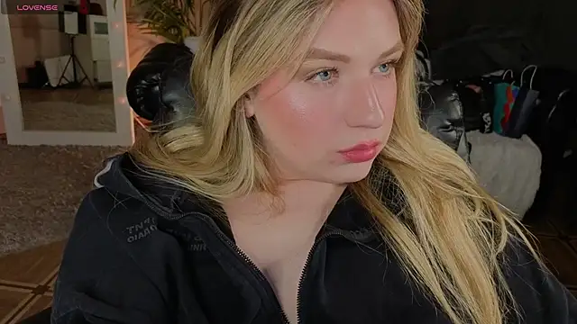 Jes_Solar live sex cam