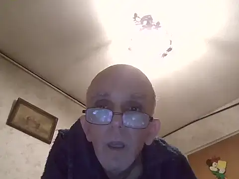 mariusica1@xh live sex cam