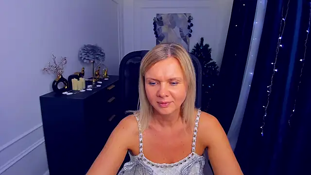 AgathaKlouin's cam snapshot