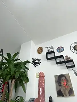 jamilaross's cam snapshot