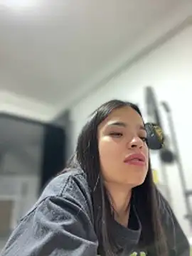 JuanitaMore01's cam snapshot