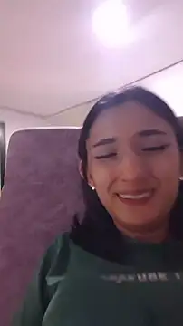 princess_foxxy's cam snapshot