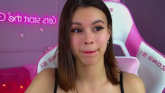 PollyLanders's cam snapshot