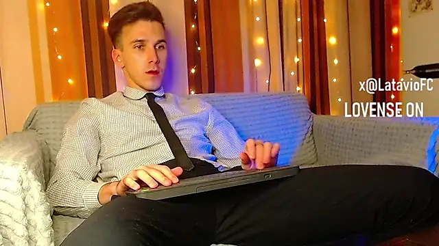 Midnighter_'s cam snapshot