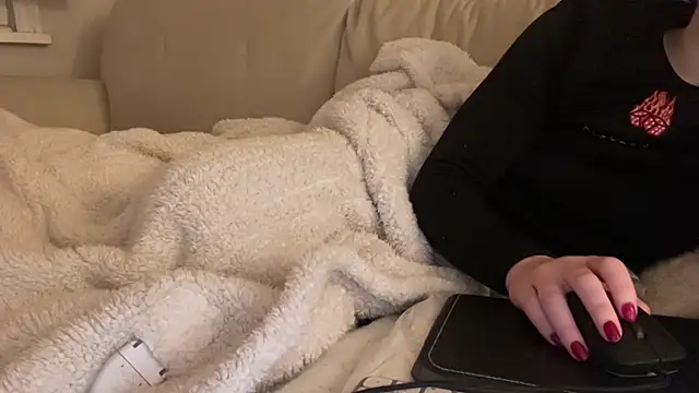 ijustturned18today live sex cam