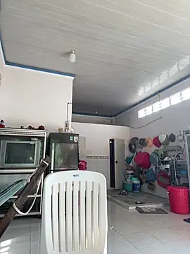 Alinat_'s cam snapshot