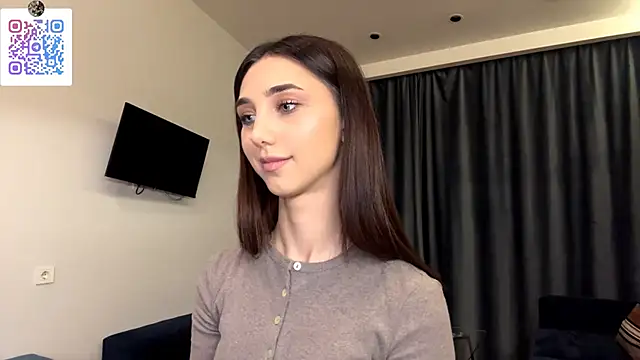 LinaMour's cam snapshot