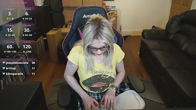 KelseyCobalt live sex cam