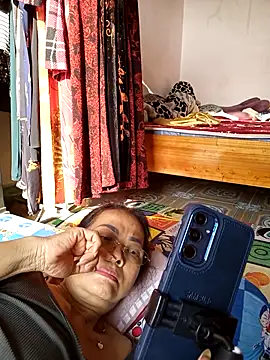 Hotestlove's cam snapshot