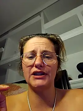 xcrazzycat's cam snapshot