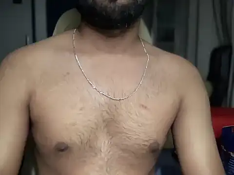 BeardedBulge live sex cam