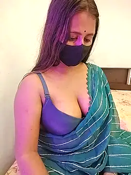 LoveLy-Soneya's cam snapshot