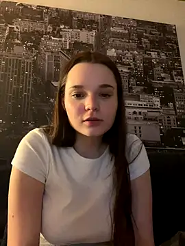ElenaMariee live sex cam