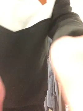 Spielzeugtwink live sex cam