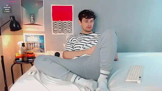 Elio555 live sex cam