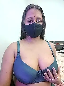 LoveLy-Soneya's cam snapshot