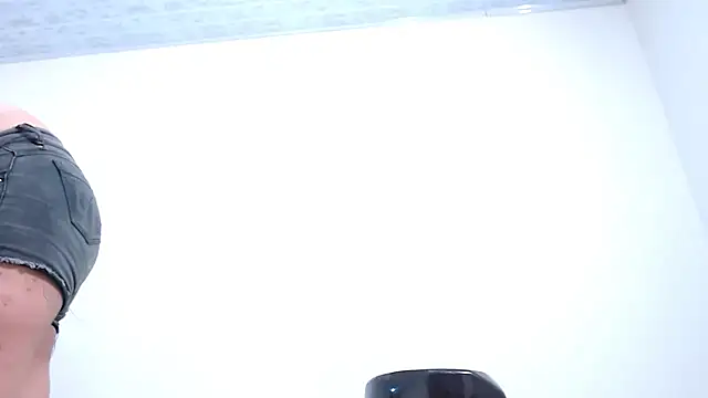 aleja_mistress_ live sex cam