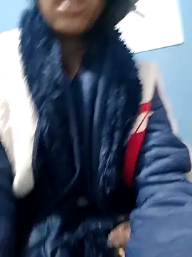 Koziekylie's cam snapshot