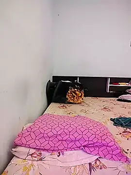 LoveLy-Soneya's cam snapshot