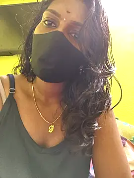 Honey_rosetamil's cam snapshot