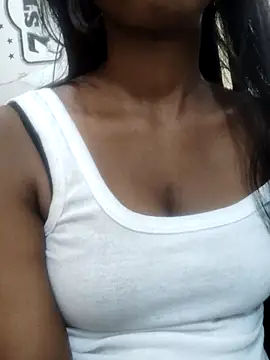 Simran_0011's cam snapshot