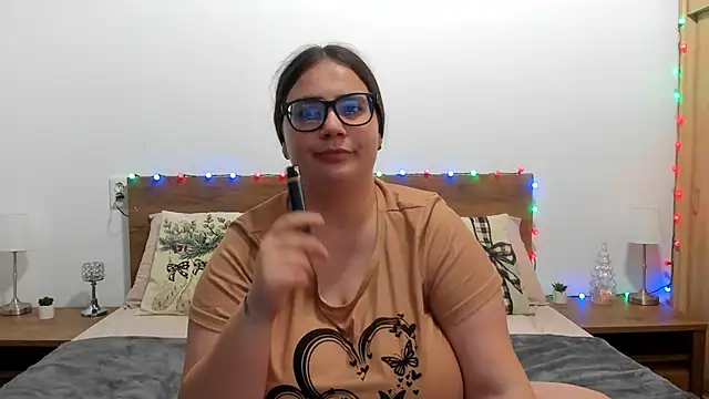 amiravyxen's cam snapshot