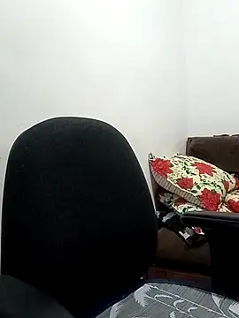 Madisonpalacio's cam snapshot