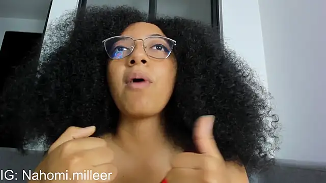 NAHOMI_MILLER's cam snapshot