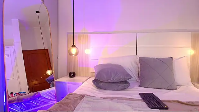 alehia_cute's cam snapshot