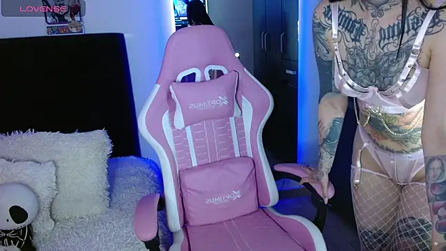 Marilyn_black2's cam snapshot