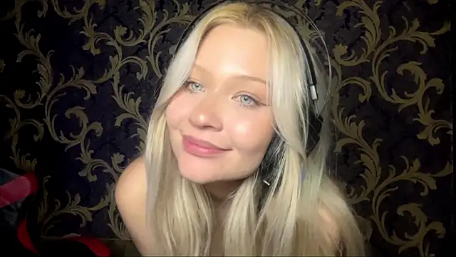 Cira_BabyFace's cam snapshot