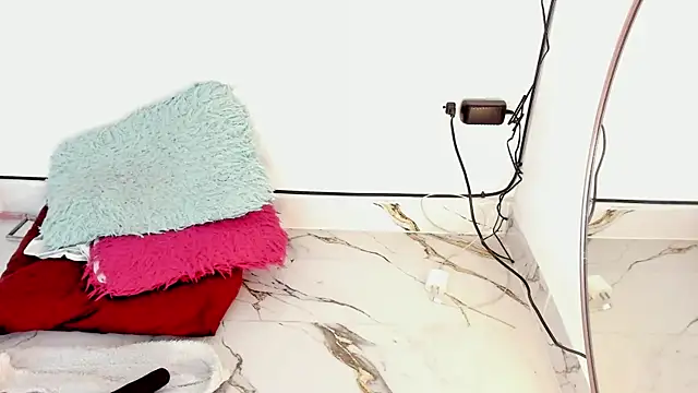 Swoni_leia's cam snapshot