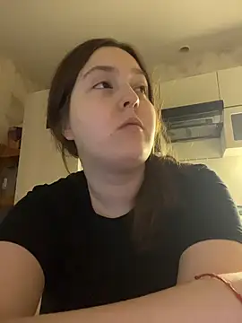 Charming_hamster_'s cam snapshot