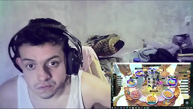 Giby_Grace's cam snapshot