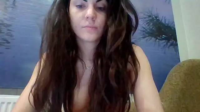 AliceTailor's cam snapshot