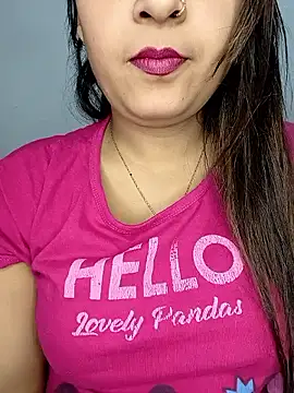 Shanaya_Hotty's cam snapshot