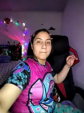 esmeralda_jadees's cam snapshot