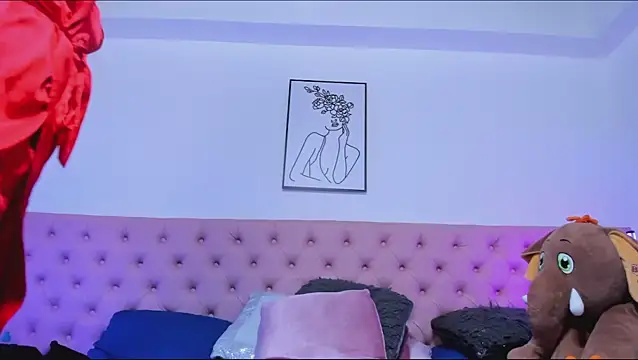 CarolinaGlamour's cam snapshot