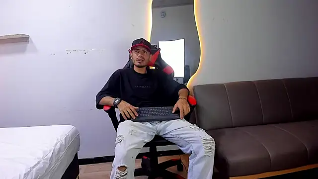 MatthewCullen's cam snapshot