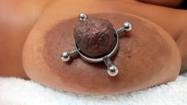 zara_lopez's cam snapshot