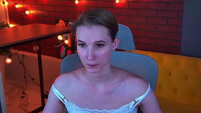 Megan_Rodgers's cam snapshot