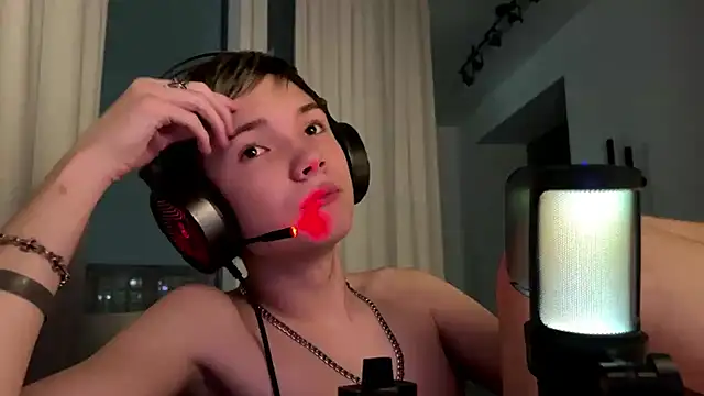 MilesSwanson live sex cam