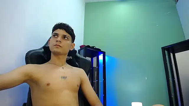 dilan_hott_ live sex cam