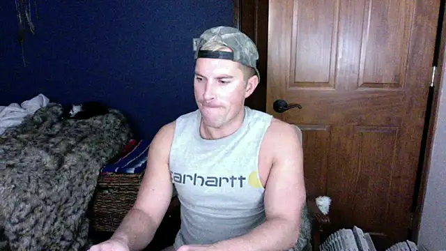 SpunRedneck live sex cam