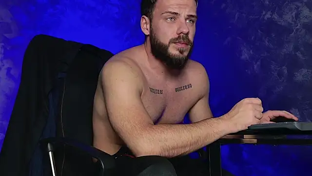 juliusmasters live sex cam