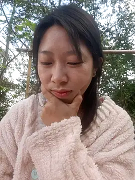 MayLy1-lucky's cam snapshot