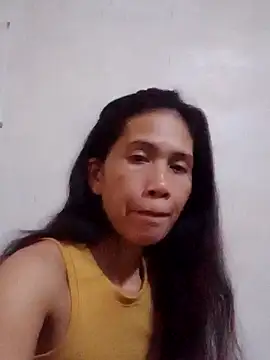 Sweet-n-HotCandy's cam snapshot