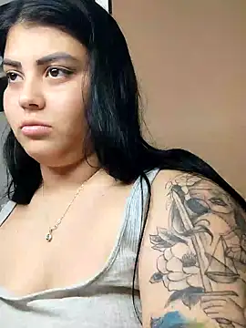 Cubanitaxxx's cam snapshot