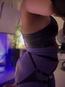 Natural_BIGASS_Nina's cam snapshot